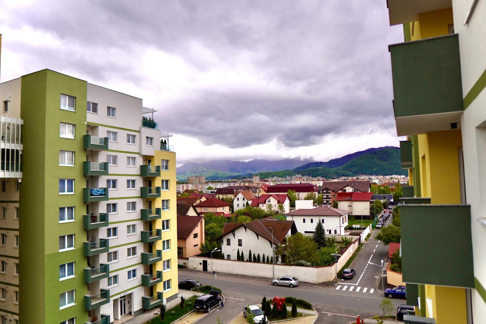 Coresi Topcity 2Camere Apartment Брашов Екстер'єр фото
